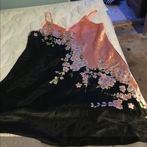 Rare! Jones New York lingerie